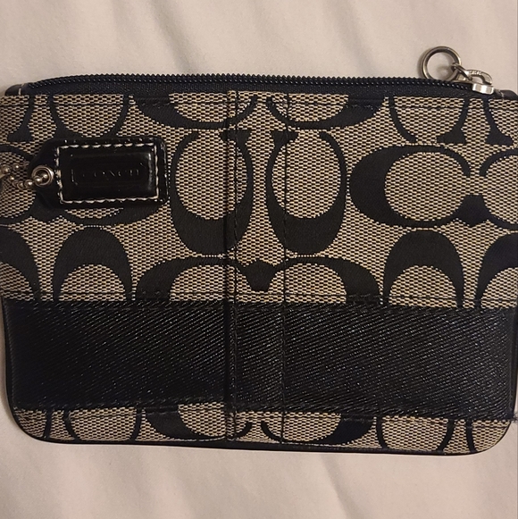 Coach Signature Black and Tan/Gray Tote - Picture 5 of 8